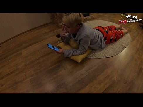 ❤️ Skør blondine suger kæmpe pik og hopper på den - analsex ❤️❌ Porno at da.yespornpics.ru ❌